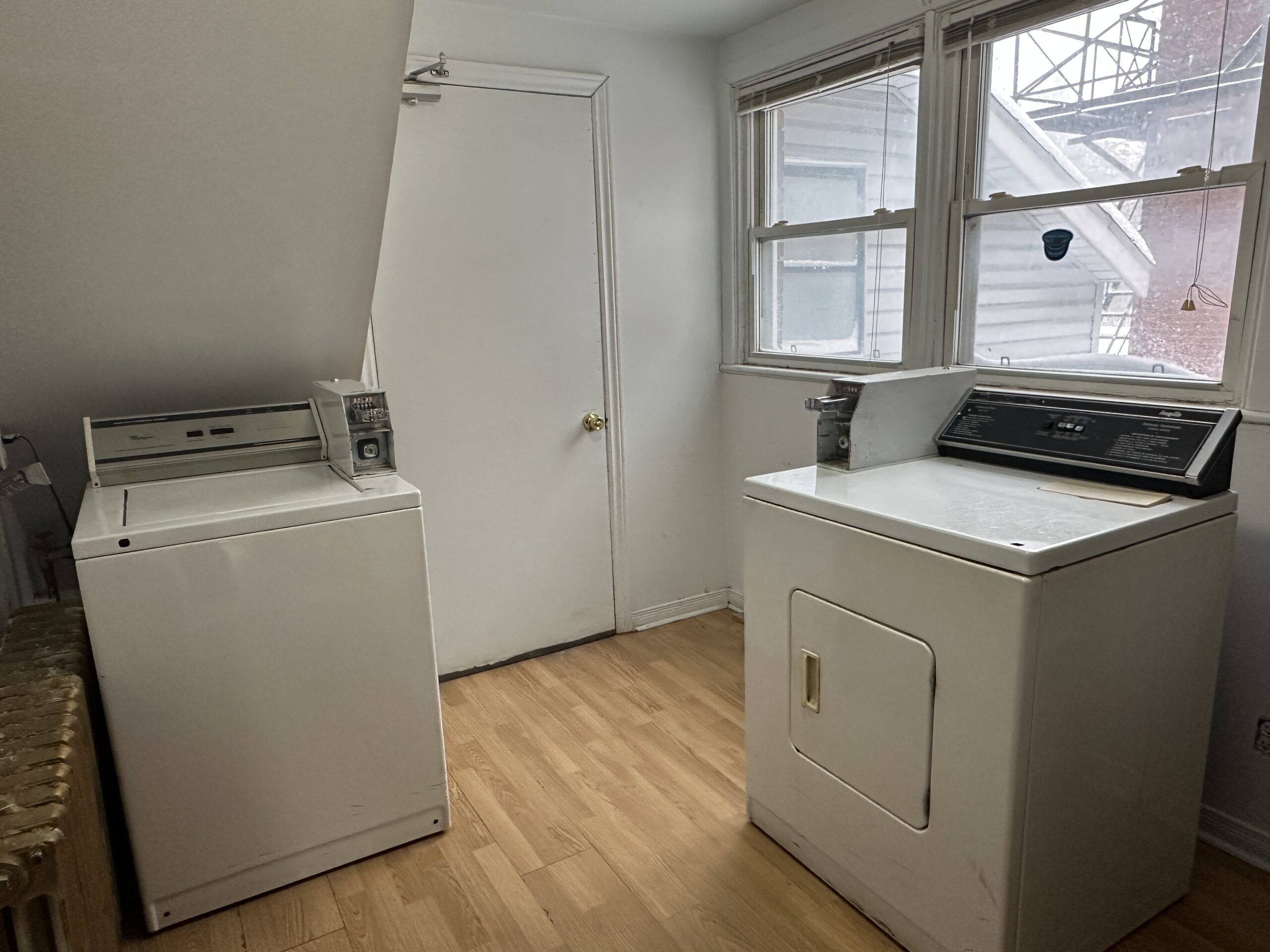 B302 Laundry room
